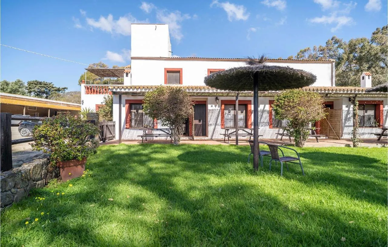 Beautiful Apartment In Tarifa With Kitchen